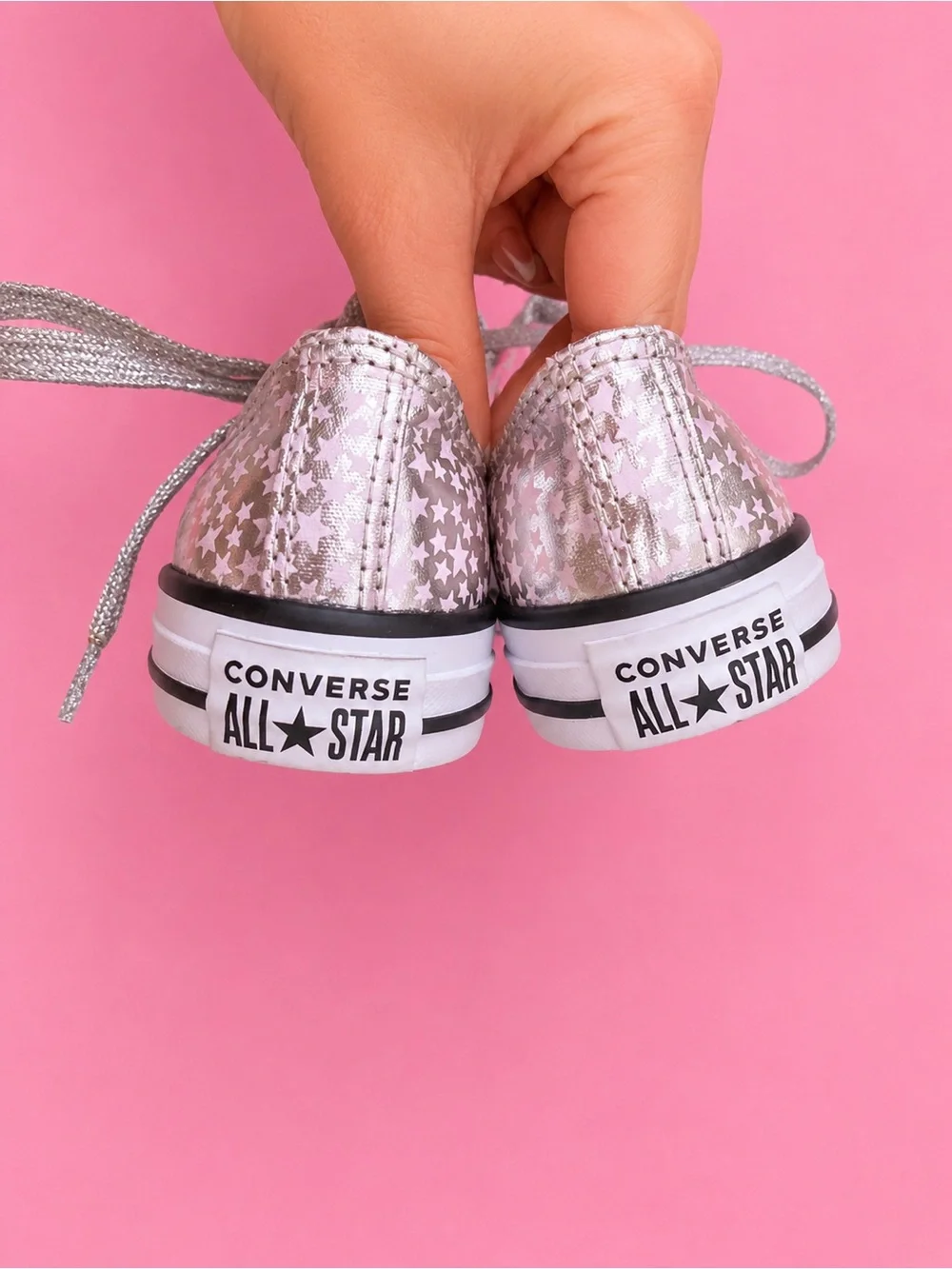 Converse All Star Silver & Pink She’s a Star Kid Tennis Shoes, Size 2 Youth, EUC